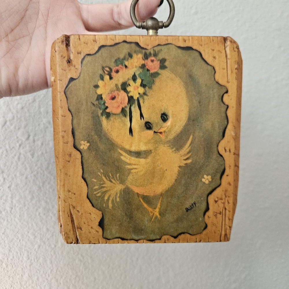 Vintage Wooden Bird Clock